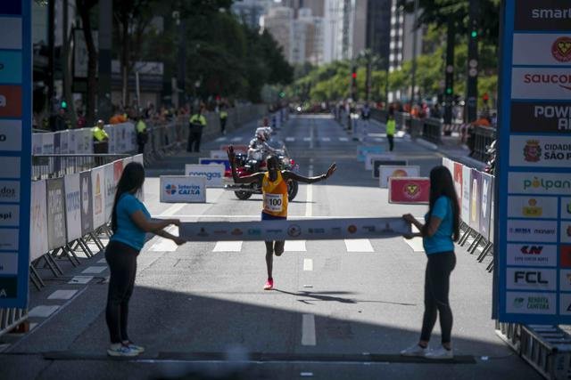 Dominio africano en la San Silvestre