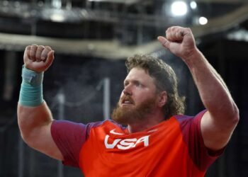 Darlan Romani quedó 7° en bala y triunfó el favorito Crouser