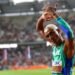 Alison Brendom volvió a lucir en 400 llanos: 45.25