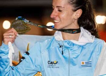 Pía Fernández, en un momento estelar: 4:07.90 en 1.500