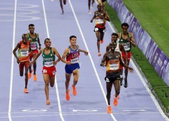 Primer oro en la pista: Cheptegei sobre 10 mil metros llanos