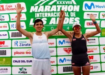 Frank Luján y Thalía Valdivia ganaron el maratón en la altitud de Huancayo