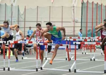 Los brasileños ganaron vibrantes carreras de vallas en Cochabamba