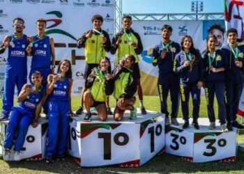Paulo Krul, más de 7.000 puntos en el decathlon u18
