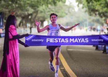 Gran actuación de Matías Reynaga en Fiestas Mayas: 28:22 en 10 km
