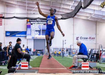 Trevon Hamer, de Guyana: 16.77 m. en salto triple