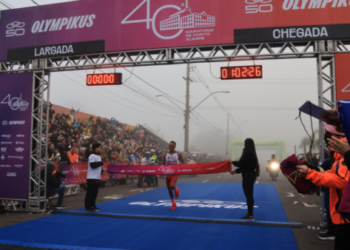 Gran actuación de Fabio Correia en el medio maratón de Porto Alegre