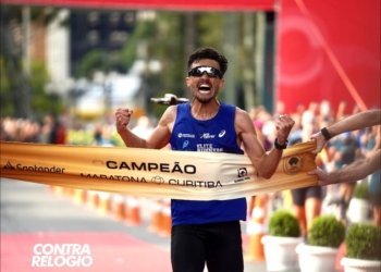 Ederson Vilela Pereira completó el «tri» en el Maratón de Curitiba