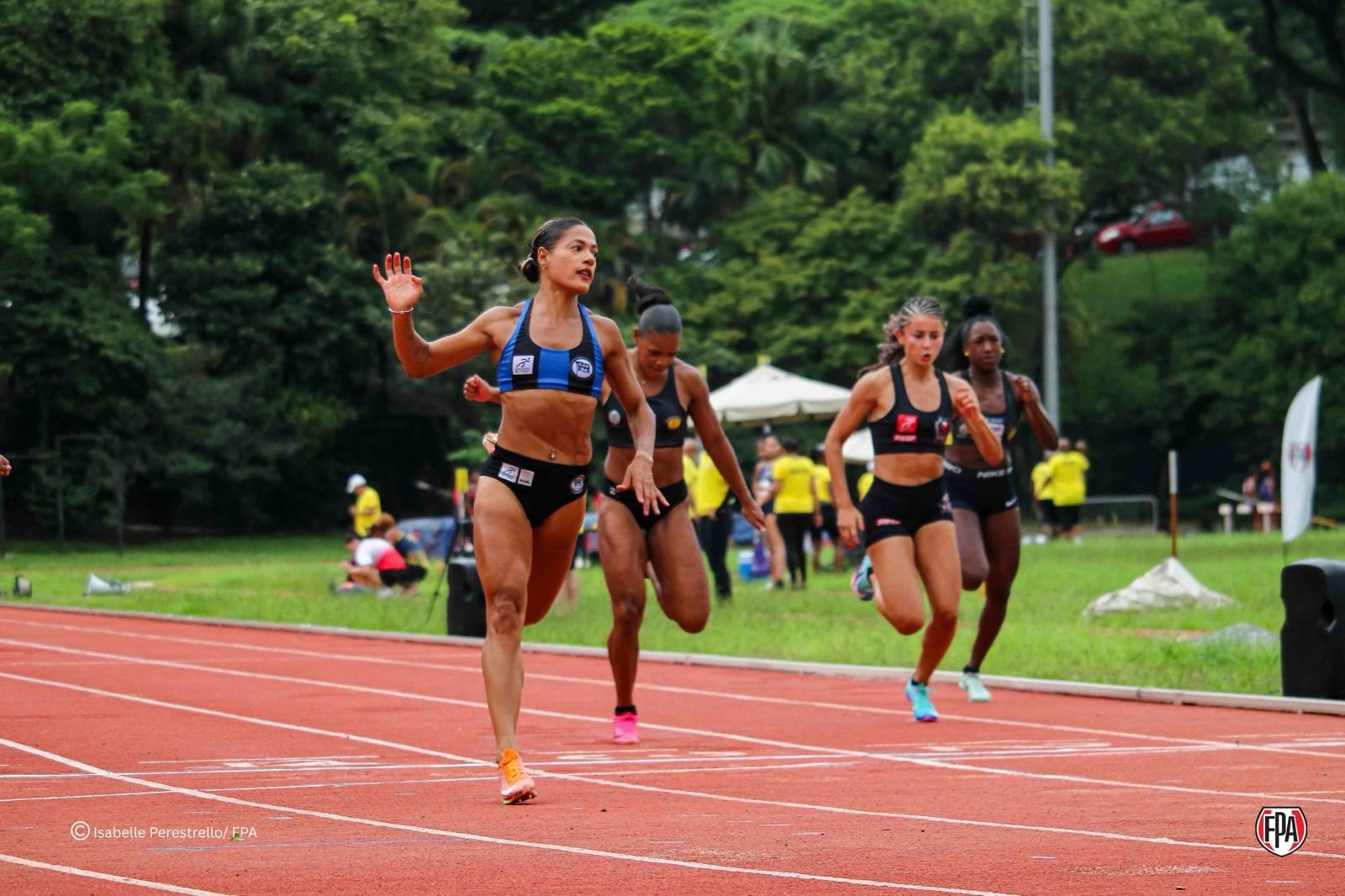 Alto nivel de los velocistas brasileños en Sao Paulo: Ana y Erik