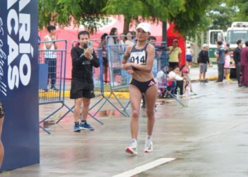 La marcha de Ecuador inició su temporada en Machala