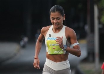 Edymar Brea venció en el medio maratón de La Coruña