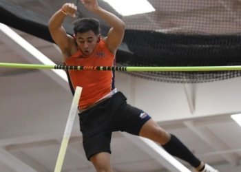 El colombiano Nieto llevó a 5.54 m. su récord nacional de garrocha
