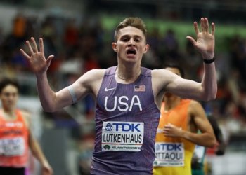 Sencillamente excepcional: Lutkenhaus, campeón mundial indoor de 800 a los 17 años