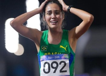 La brasileña Sabrina Penha se luce en los 800 metros