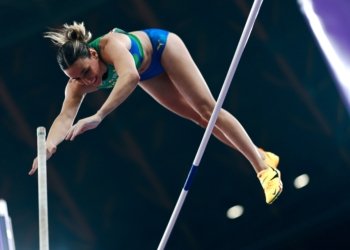 Juliana de Menis Campos, 7a. con 4.70 en salto con garrocha