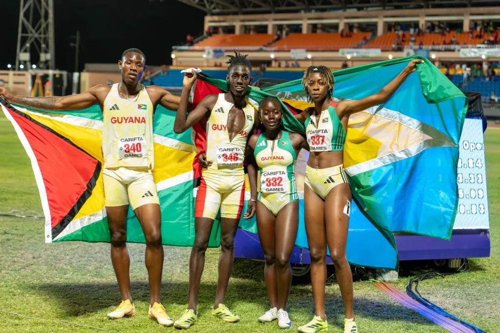 Tercer oro de Guyana, con récord sudamericano u20 en la posta mixta de los Carifta