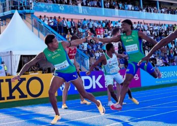 La 4×400 de Brasil se lució en la apertura del World Relays