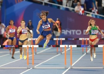 Oro para la panameña Woodruff en los 400 metros vallas
