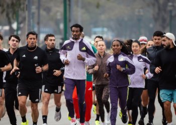 Yomif Kejelcha corre este domingo en Buenos Aires