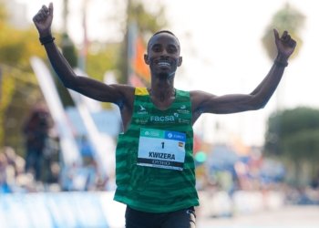 Valencia, nuevamente con «super nivel» en medio maratón. Tesuri, mejor sudamericana