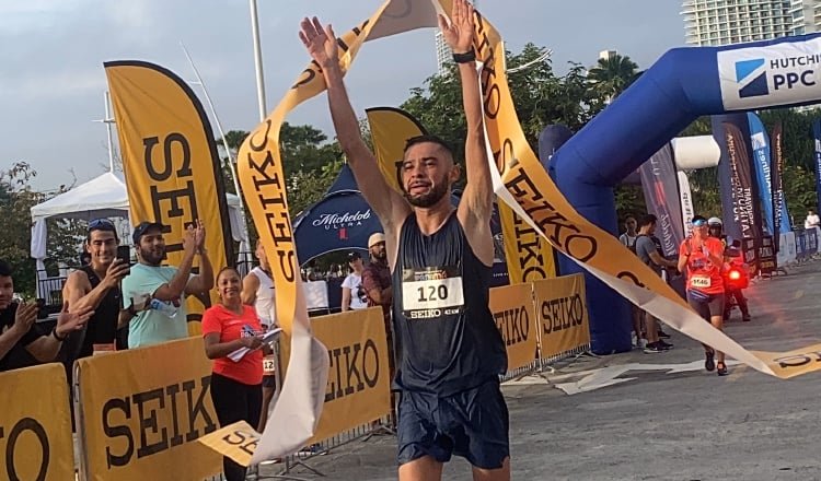 Christopher Jurado ganó el maratón internacional de Panamá