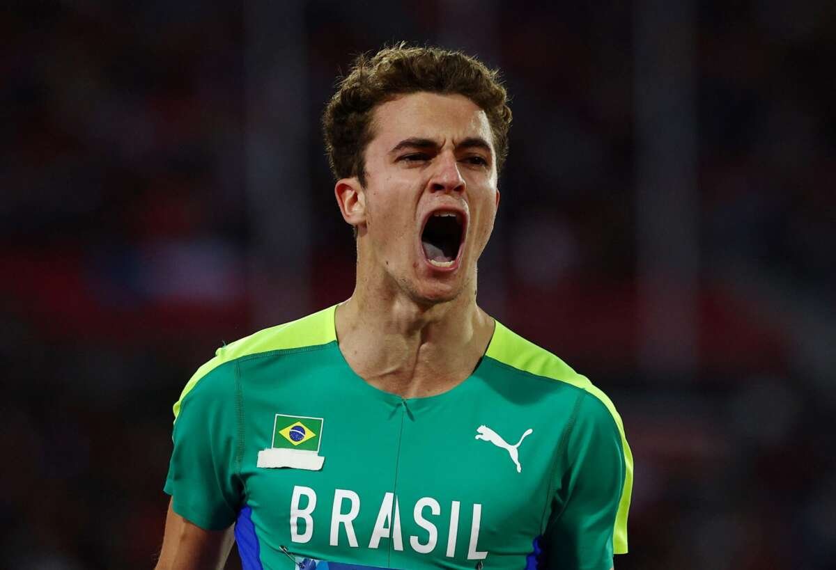 El juvenil brasileño Renán se consagró en los 200 llanos